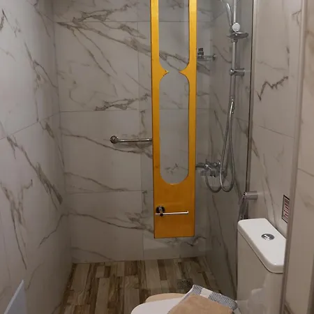 Sea And Sun Kardhamili