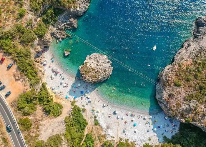 Sea And Sun Apartment *