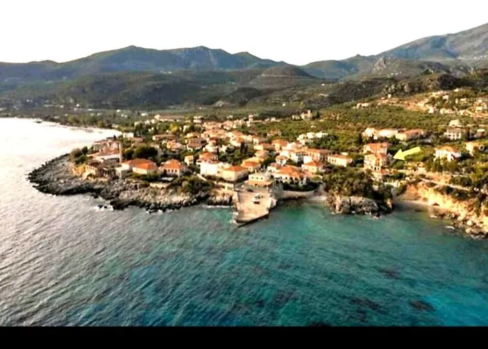 Apartment Sea And Sun Kardhamili