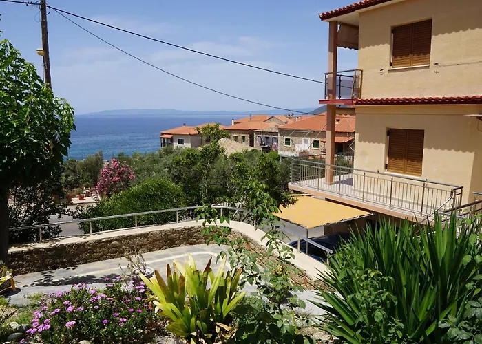 Sea And Sun Apartment *